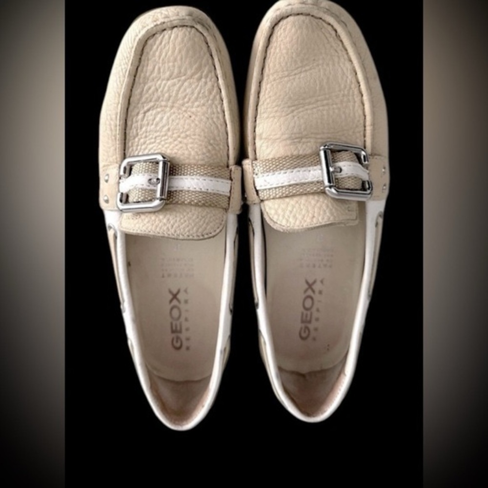 GEOXrespira cream beige Leather  Flats moccasins loafers preppy comfortable US7 - Picture 2 of 6
